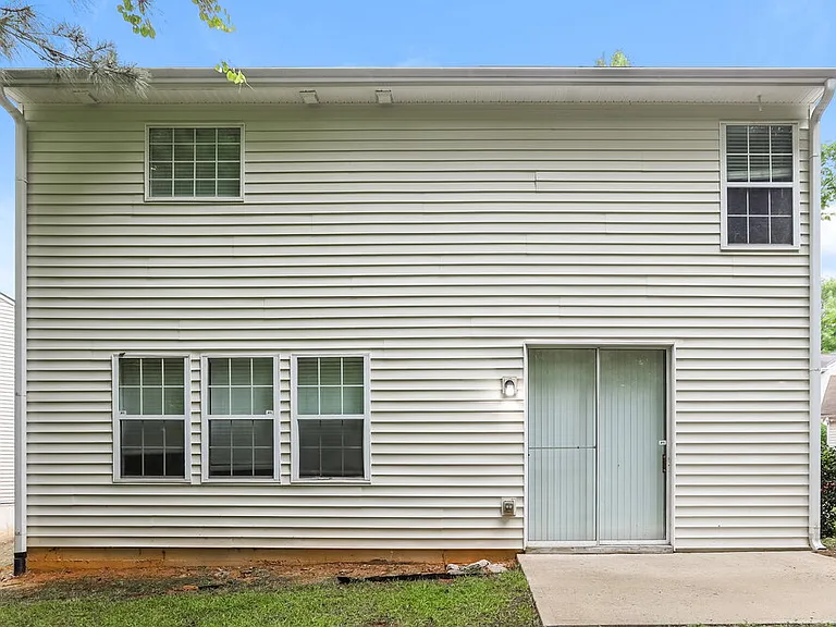 7069 Silver Bend Overlook — Photo 17