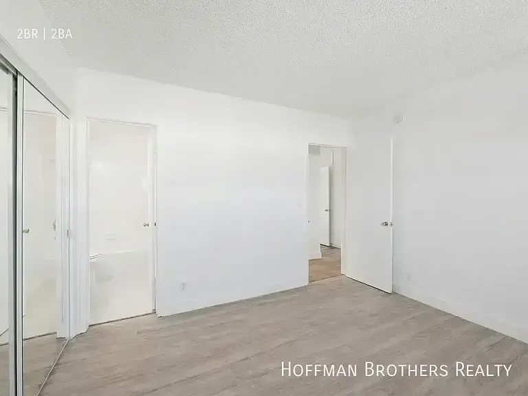 6828 Fulton Ave #6 — Photo 10
