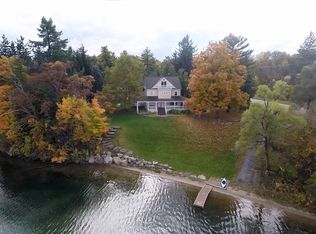 7530 Maceday Lake Rd, Waterford, MI 48329