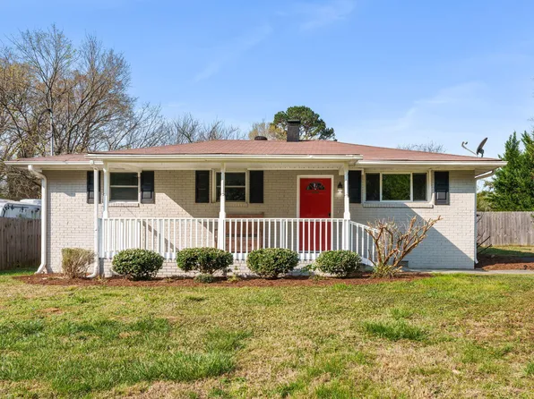 122 Rainey Ave, Hillsborough, NC 27278