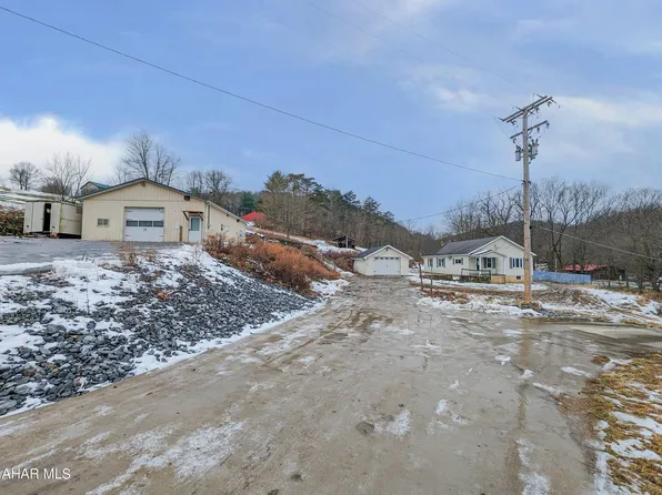 2541 Juniata Valley Rd, Hollidaysburg, PA 16648