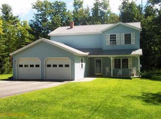 238 Country Club Rd, Oakland, ME 04963
