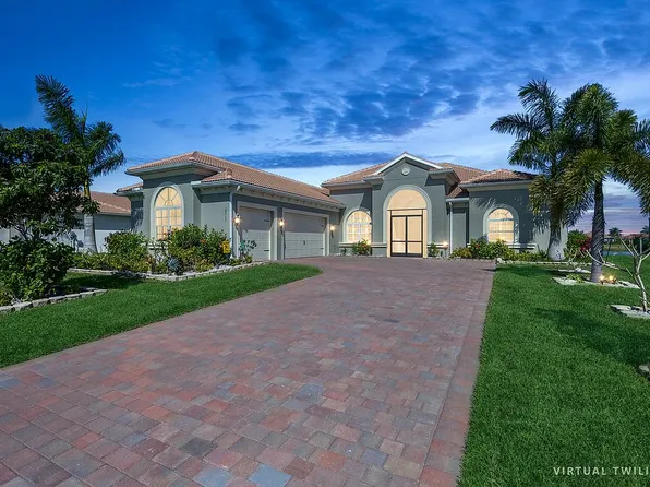18707 Ensenada Dr, Naples, FL 34114