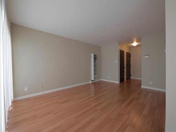 4th image of 279 11th Ave APT 2