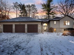 2730 Evergreen Cir, White Bear Township, MN 55110