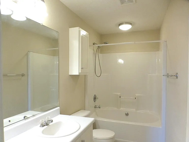 7014 Reagan Cir — Photo 6