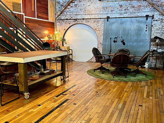 3rd image of 159 Oneta St Unit 50
