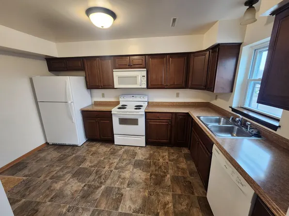 104 Lumber St, Fort Atkinson, WI 53538