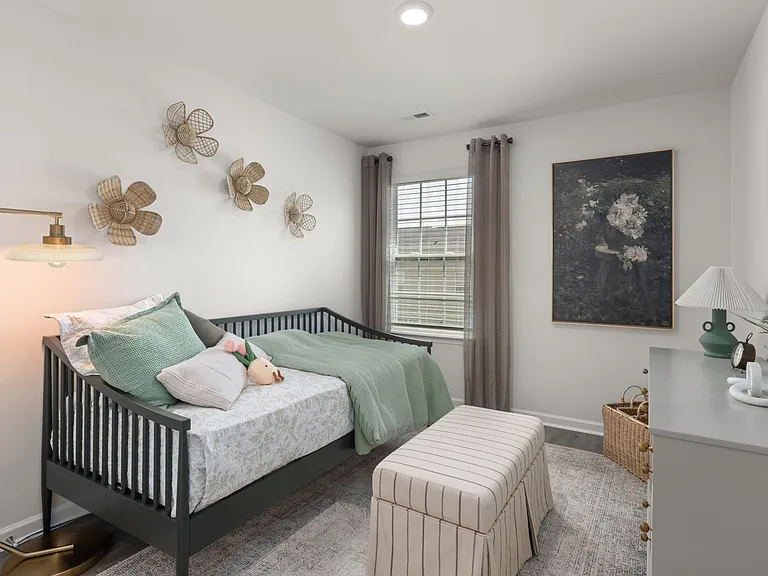 Rosemary Glen — Photo 12