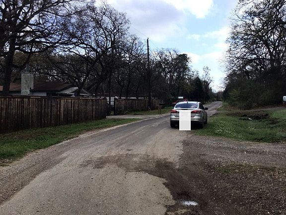 4th image of 102 Oak Hills Dr