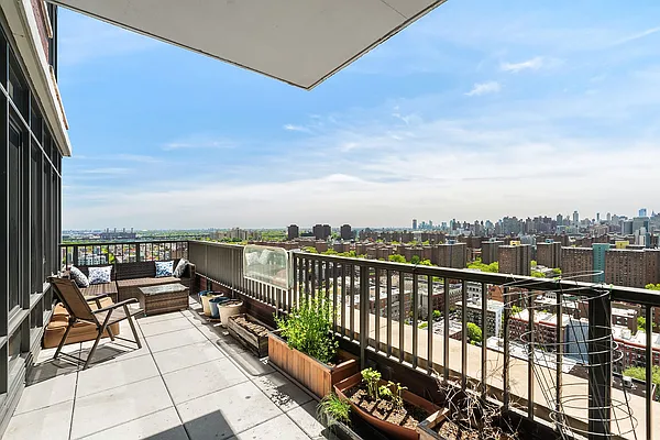 Rented by Halstead Real Estate | media 23