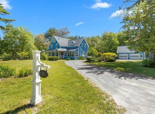 9 Olivers Rd, Shelburne, NS B0T 1J0