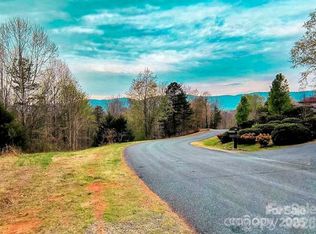 28 Lake Adger Pkwy, Mill Spring, NC 28756