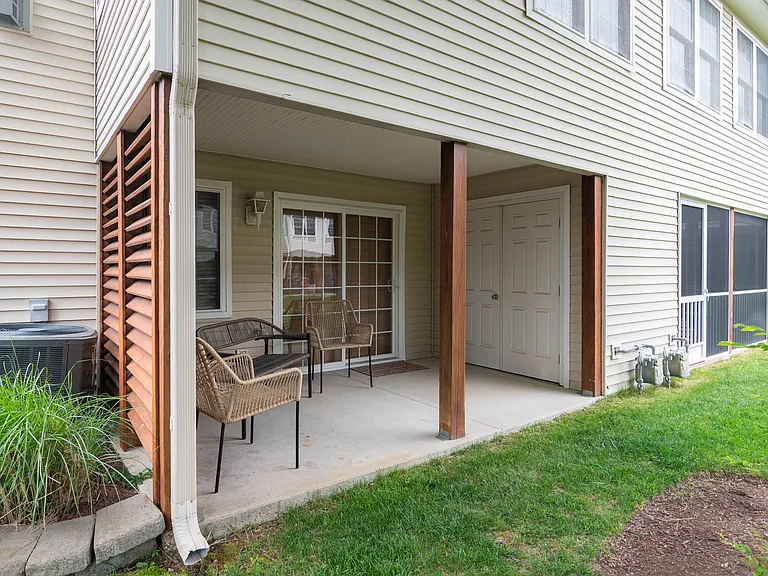20360 Adriana Ln — Photo 39