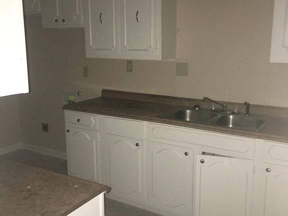 3911 Drayon Cv_06202016