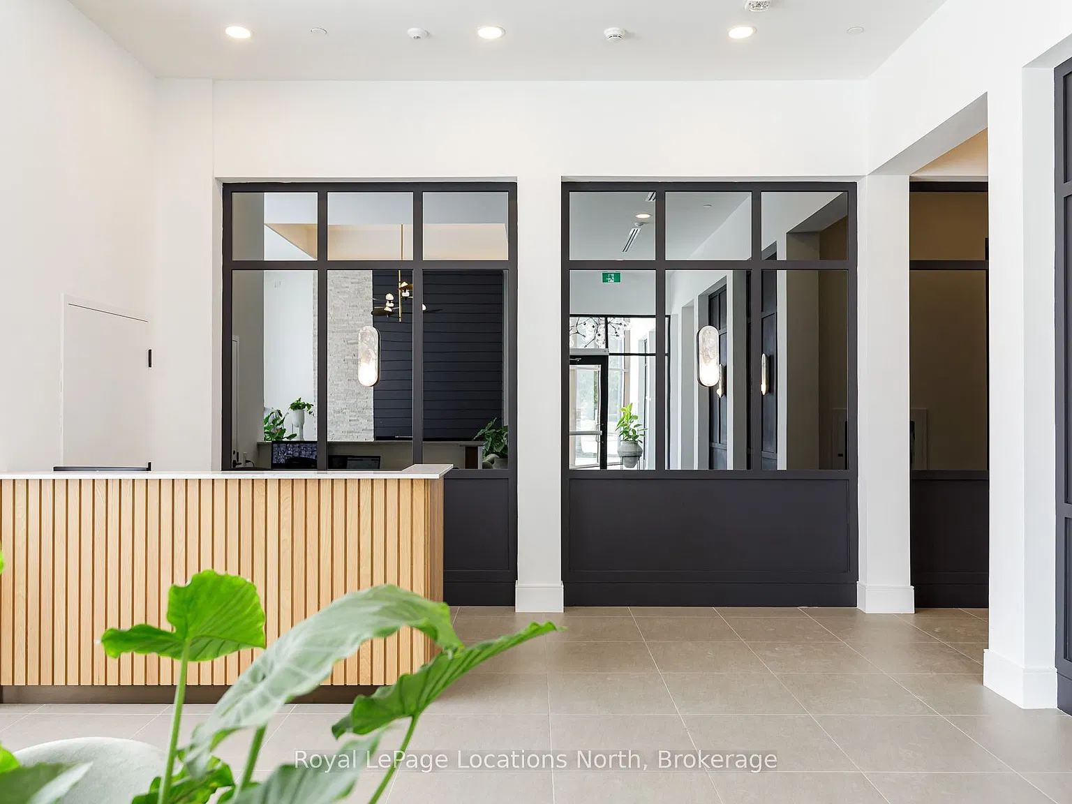 Harbour House — Photo 3