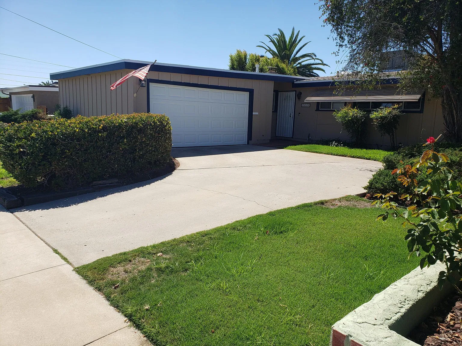 Monarch St, San Diego — Photo 2