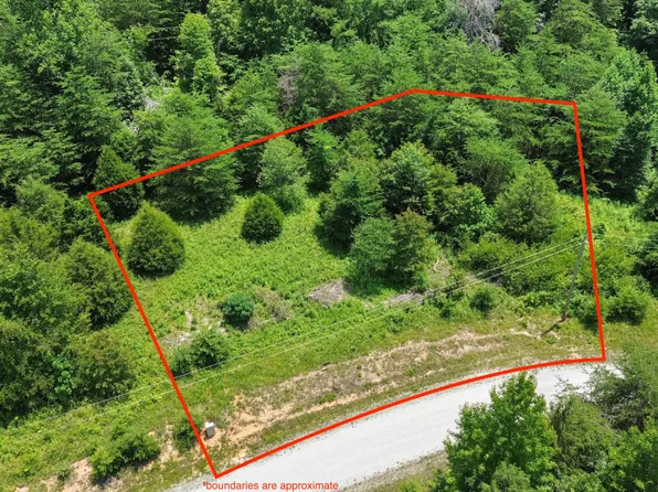 112 Kelley Cir, Nancy, KY 42544