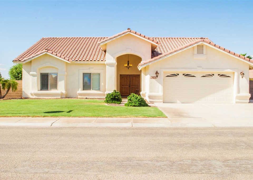 1st image of 10670 E 39th Pl