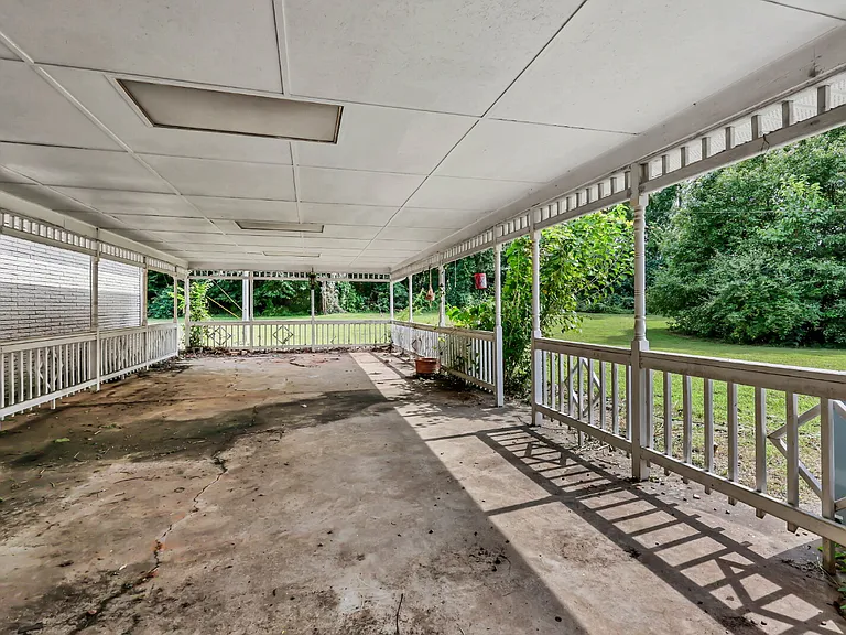 359 Meadow Ln — Photo 28
