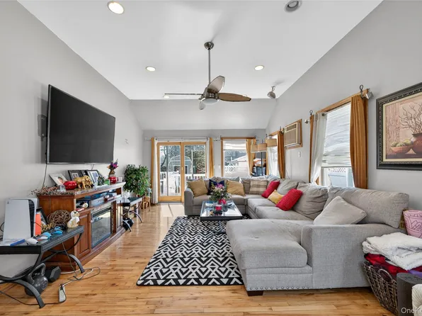 2008 Hancock Avenue, North Bellmore, NY 11710