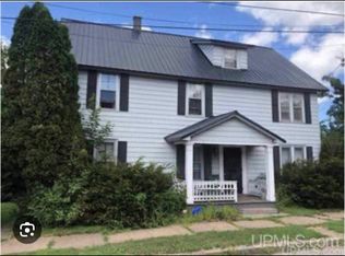 619 Cleveland St, Ishpeming, MI 49849
