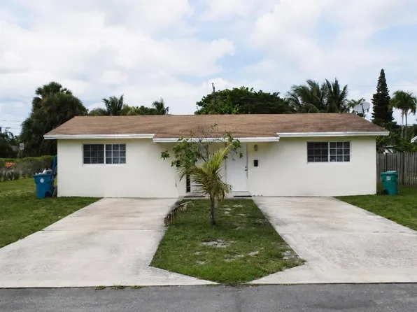 203 SE 4th Avenue, Boynton Beach, FL 33435
