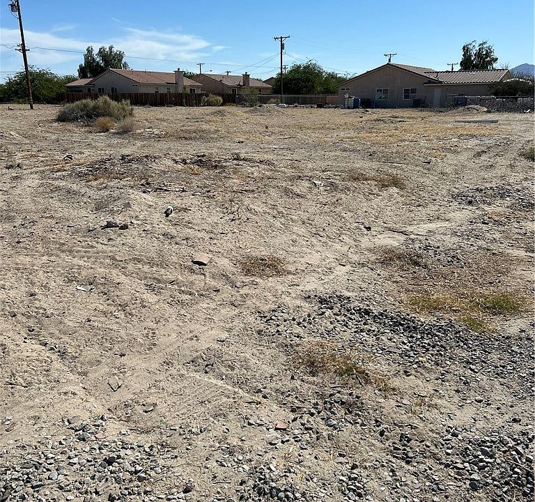 1st image of 0 Malat Ave #8