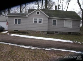 1256 Ravina Ave, Benton Harbor, MI 49022