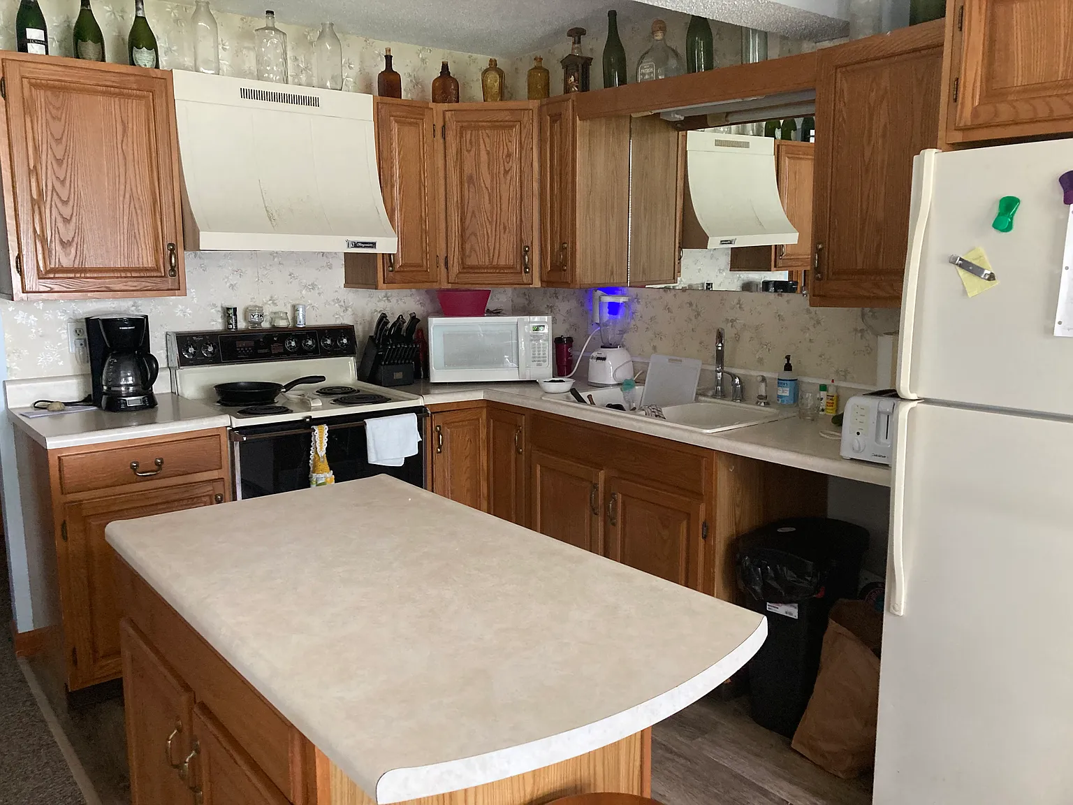 1 bed, 1000 sqft, $1,800 — Photo 3