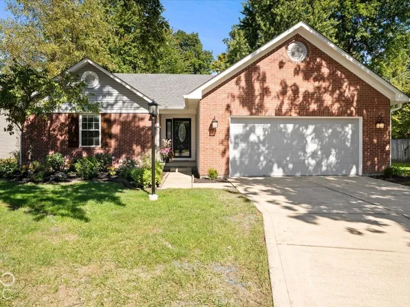 6630 Wilderness Trl, Fishers, IN 46038