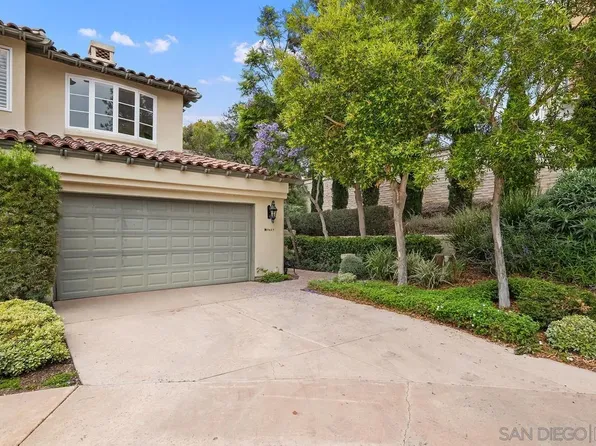 9605 Claiborne Sq, La Jolla, CA 92037