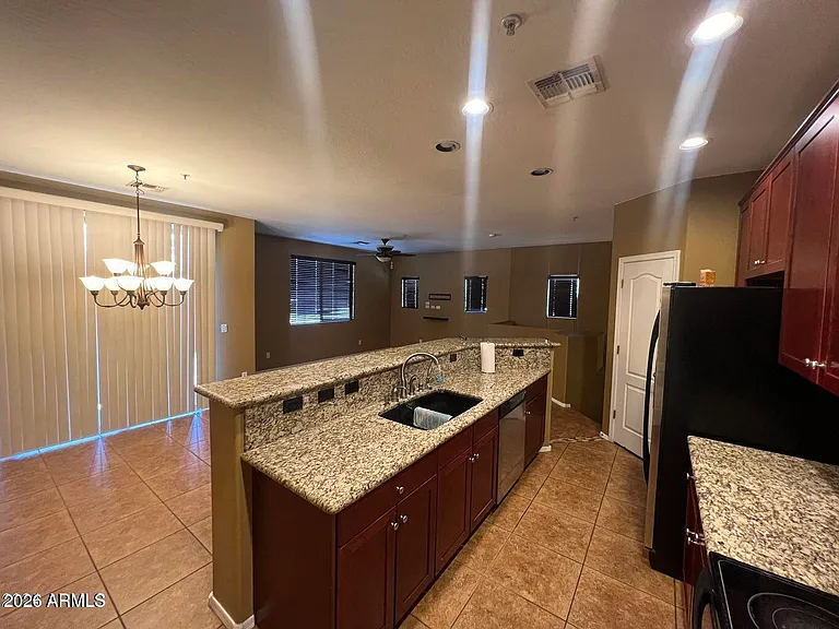 8153 W Groom Creek Rd — Photo 4