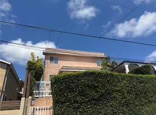 466 W 2nd St #1/2, San Pedro, CA 90731