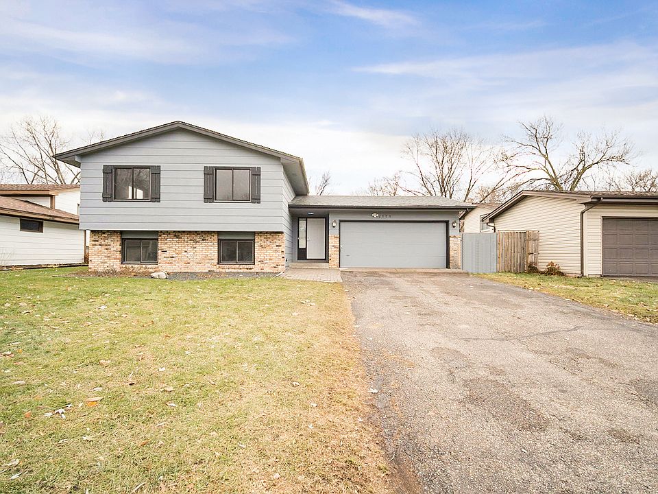 1st image of 2909 83rd Ln N