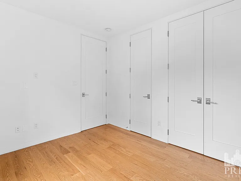 227 Waverly Pl #2A — Photo 12