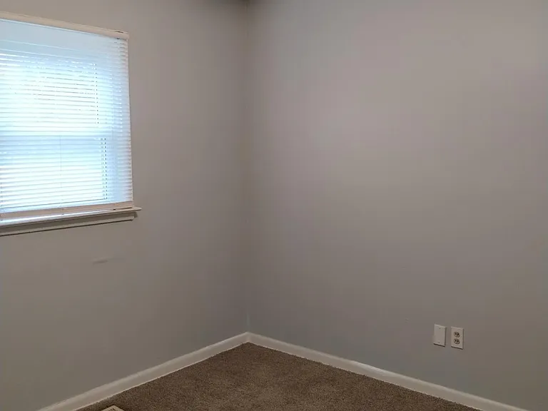 4404 Annapolis Ave — Photo 12