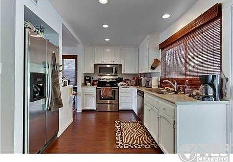 5th image of 7073 Mewall Dr