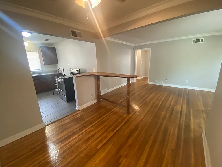 4621 Boyce Rd — Photo 13