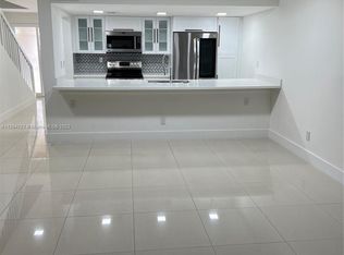 13181 SW 11th Lane Cir, Miami, FL 33184