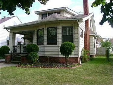 13621 West Ave photo 1