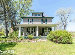 7884 Trumble Rd, Columbus, MI 48063