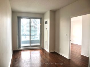 18 Holmes Ave #909, Toronto, ON M2N 0E1