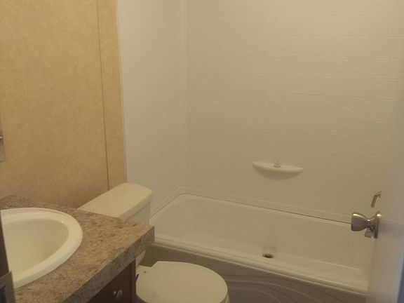 5th image of 731 Grand Ave Lot 121