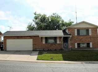 5493 Elkhart St, Denver, CO 80239
