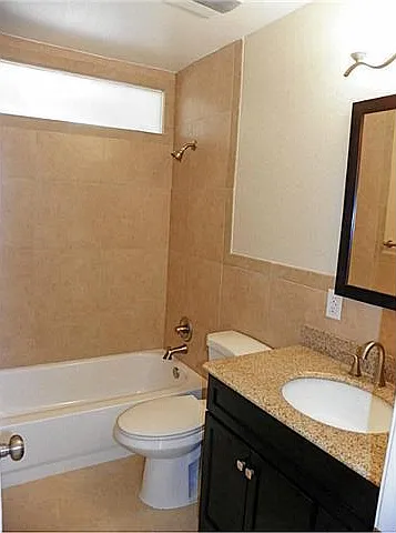 333 Lomont Dr — Photo 9