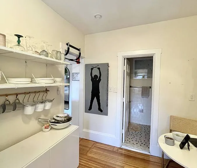 523 Beacon St #8 — Photo 14