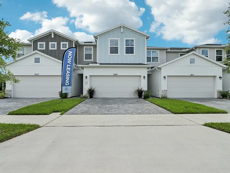 82-web-or-mls-2626 Ham Brown Rd 2607-3004-001