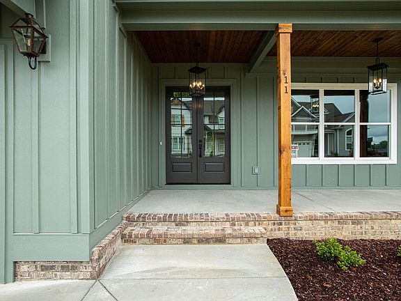 3rd image of 107 Hammock Dr