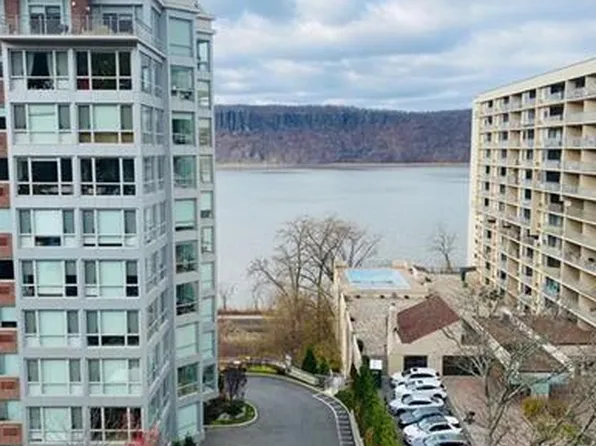 1116 Warburton Ave, Yonkers, NY 10701